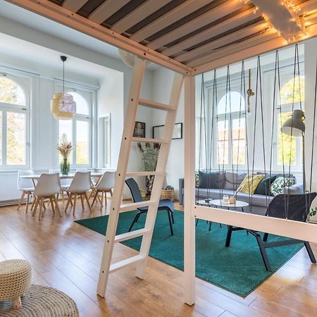 Goger Apartman โชพรอน ภายนอก รูปภาพ